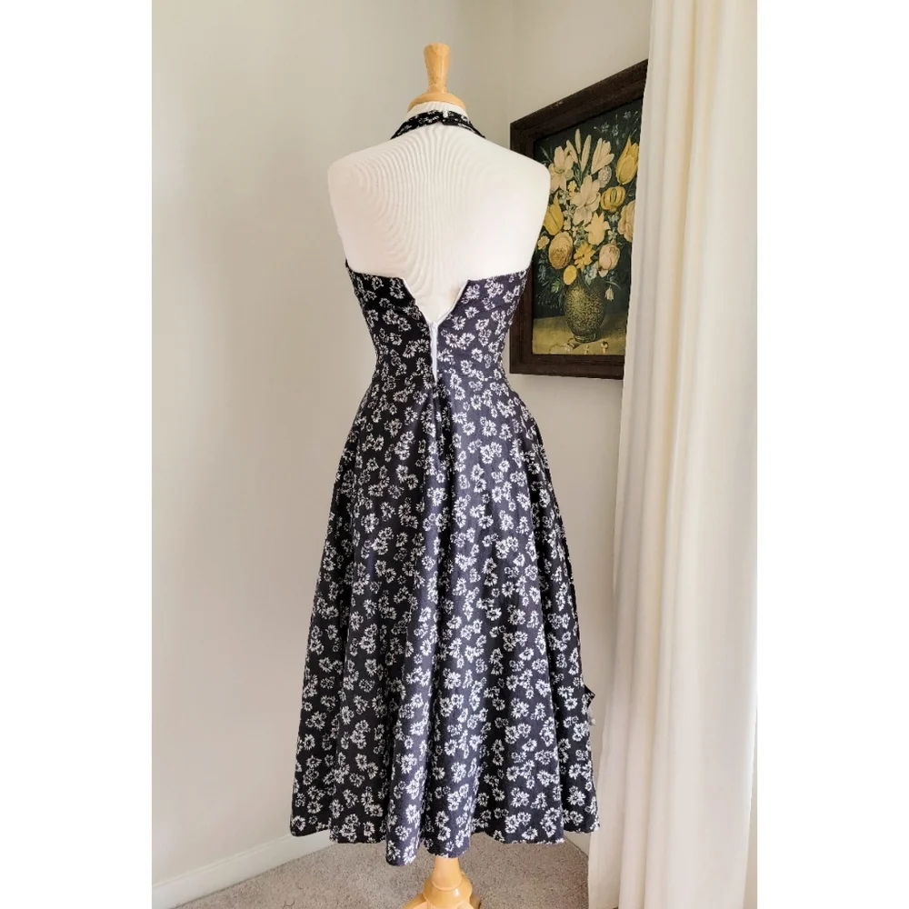 90s Black Floral Sweetheart Halter Open Back 1990 Vintage Fit & Flare Midi Dress - Picture 9 of 10